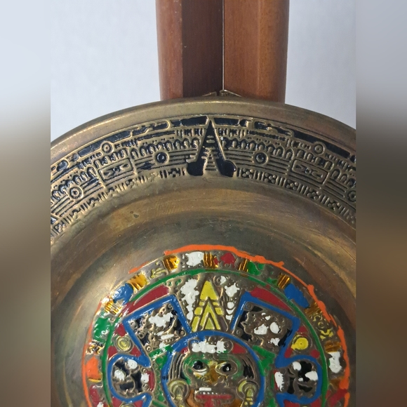 Vintage Mexico Tribal Hand Painted Embossed Brass Plate Plaque Souvenir - Picture 4 of 7